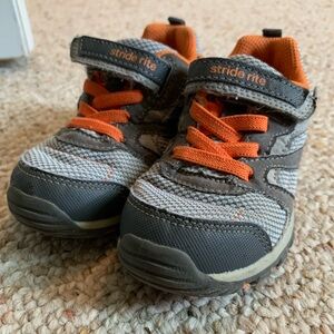 StrideRite toddler/boy sneakers, great condition
